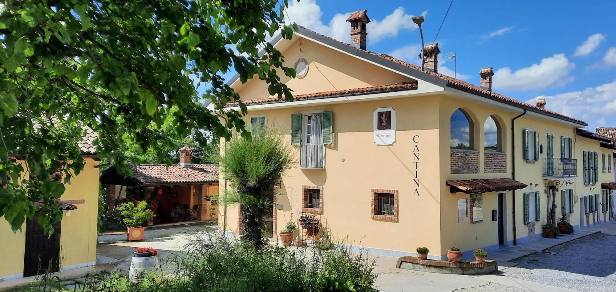 Ca Trifolera Barbaresco - Romantico Cascinale Con Antica Cantina Nel Cuore Delle Langhe - Degustazione Vini Nella Nostra Cantina Bagian luar foto