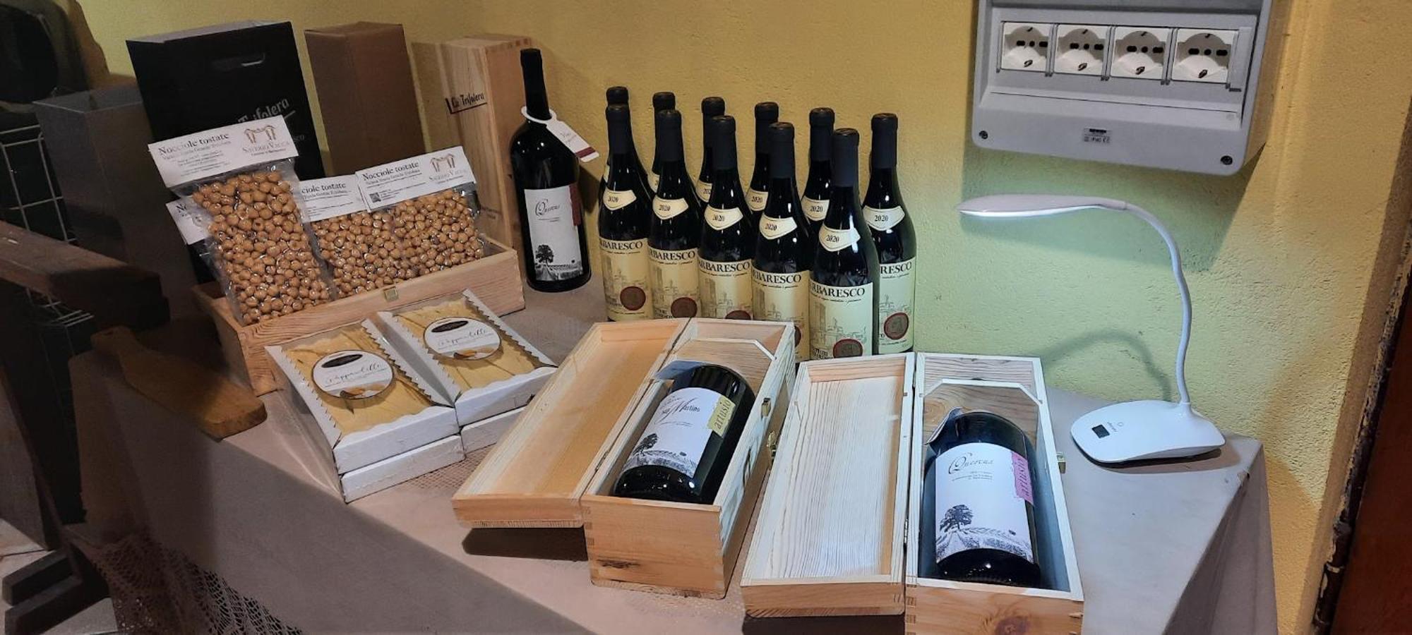 Ca Trifolera Barbaresco - Romantico Cascinale Con Antica Cantina Nel Cuore Delle Langhe - Degustazione Vini Nella Nostra Cantina Bagian luar foto